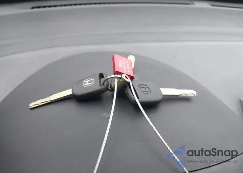 2007 Honda Fit z USA, uszkodzony, nr VIN JHMGD37437S003405